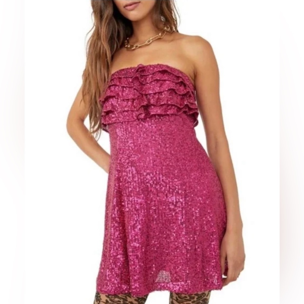 Free People Hot Pink Magenta Freida Sequin Ruffle Strapless Lined Dress 14 NWOT